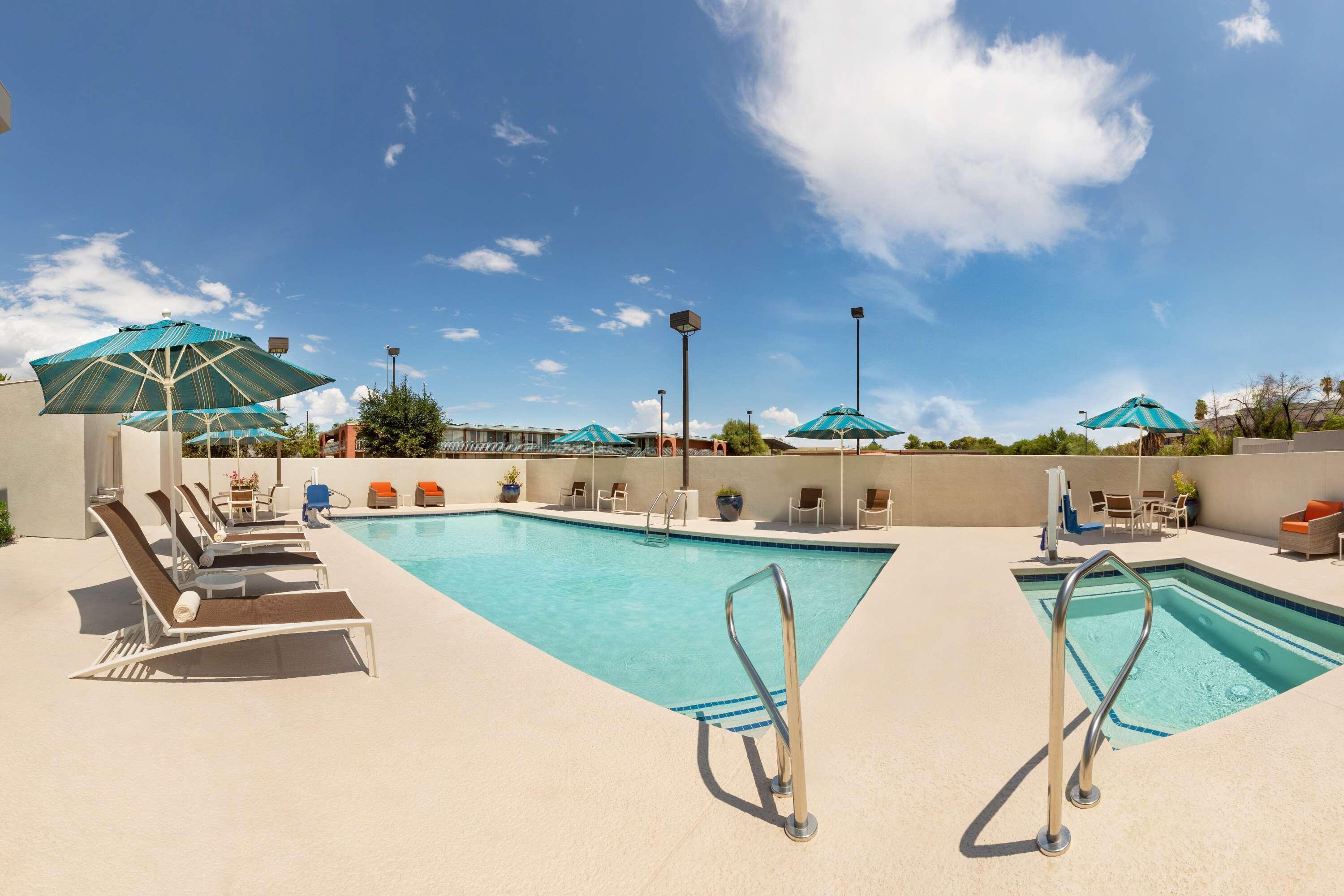 Hyatt Place Tucson Central Exteriér fotografie
